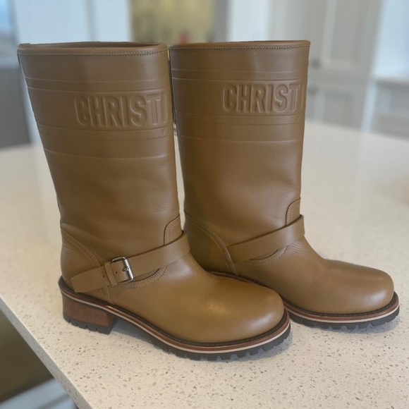 Christian Dior Quest boots. - Picture 3 of 5